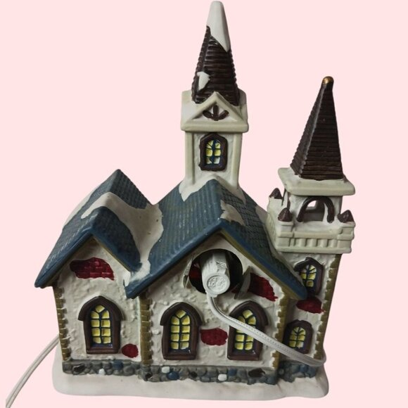 Christmas Streets Vtg Church Light-Up Holiday Village Decoration Ceramic 10x7x5 - Picture 3 of 9